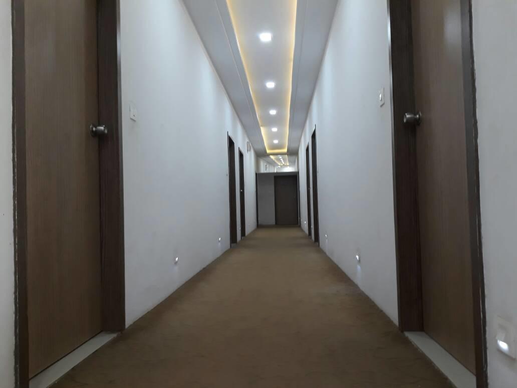 Stay Guru Usha Residency Bhuj Εξωτερικό φωτογραφία